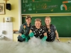 Spannende Versuche im Chemiunterricht
